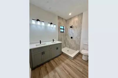 2572 Grandview Drive, North Port, FL 34288 - Photo 19