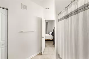 12837 Madison Pointe Cir, Orlando, FL 32821 - Photo 13