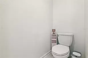 700 Trotters Dr, Eagle Lake, FL 33839 - Photo 27