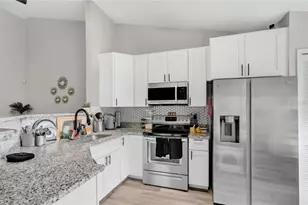 9616 River Walk Ct, Orlando, FL 32825 - Photo 3