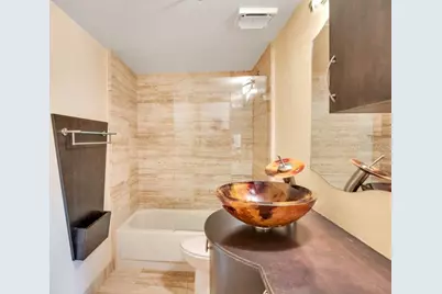530 E Central Boulevard #406, Orlando, FL 32801 - Photo 9