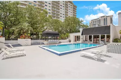 530 E Central Boulevard #406, Orlando, FL 32801 - Photo 17