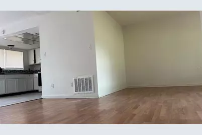 2235 Silver Pines Place #401, Orlando, FL 32808 - Photo 9