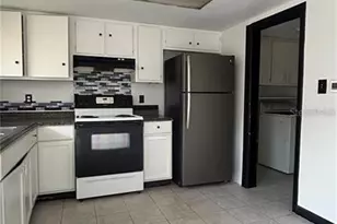 2235 Silver Pines Pl, Orlando, FL 32808 - Photo 5