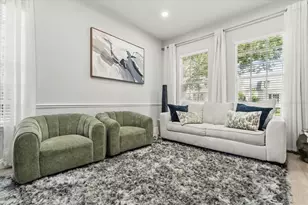 704 Honeysuckle Ave, Celebration, FL 34747 - Photo 11