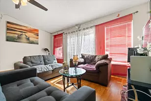 1321 Dunbarton Ct, Kissimmee, FL 34758 - Photo 5