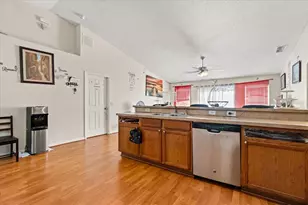 1321 Dunbarton Ct, Kissimmee, FL 34758 - Photo 13