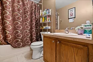 1321 Dunbarton Ct, Kissimmee, FL 34758 - Photo 15