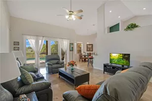 4047 Lillian Hall Ln, Orlando, FL 32812 - Photo 11