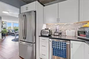 400 E Colonial Dr, Orlando, FL 32803 - Photo 17