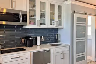 935 S Atlantic Ave, Daytona Beach, FL 32118 - Photo 7