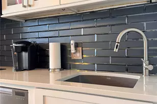 935 S Atlantic Ave, Daytona Beach, FL 32118 - Photo 9