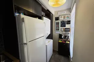 2231 Club Cir, Lakeshore, FL 33854 - Photo 5