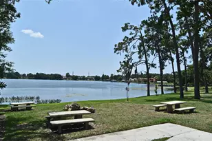 2928 Lake Pineloch Blvd, Orlando, FL 32806 - Photo 41