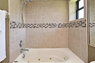 2928 Lake Pineloch Blvd, Orlando, FL 32806 - Photo 29