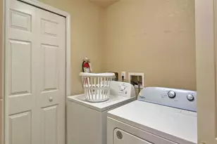 3725 Calabria Ave, Davenport, FL 33897 - Photo 13