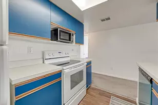 2729 N Poinciana Blvd, Kissimmee, FL 34746 - Photo 23