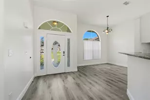 657 McKinley Ct, Kissimmee, FL 34758 - Photo 3