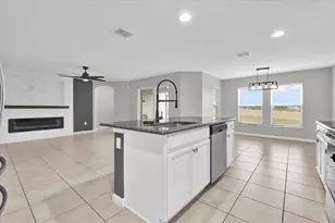 3405 Yarian Dr, Haines City, FL 33844 - Photo 9