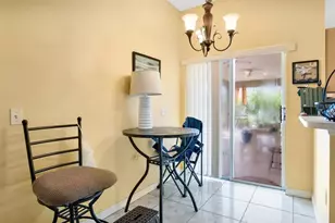 5203 Jasmine Trace Ln, Kissimmee, FL 34758 - Photo 9