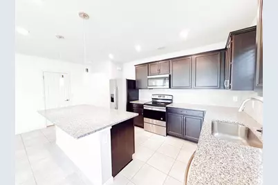 398 Citrus Isle Loop, Davenport, FL 33837 - Photo 5