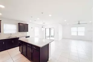 398 Citrus Isle Loop, Davenport, FL 33837 - Photo 9