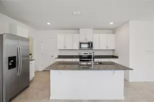 3904 Giorgio Dr, Winter Haven, FL 33884 - Photo 11