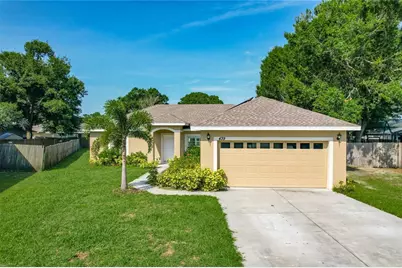 439 Lake Daisy Drive, Winter Haven, FL 33884 - Photo 1