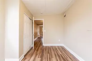 1020 58th Ave N, Saint Petersburg, FL 33703 - Photo 23