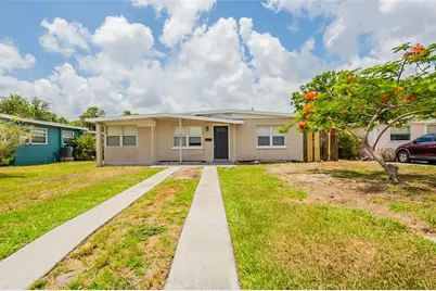 1020 58th Avenue N, Saint Petersburg, FL 33703 - Photo 1