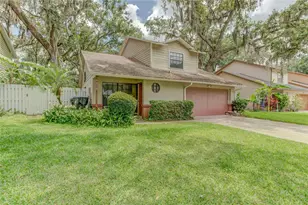 9948 Timber Oaks Ct, Orlando, FL 32817 - Photo 3