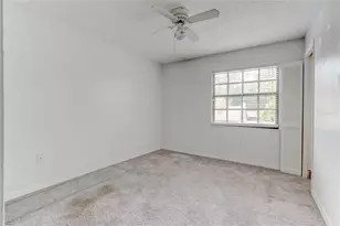 9948 Timber Oaks Ct, Orlando, FL 32817 - Photo 9