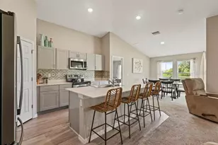 4444 Quartz Ct, Lakeland, FL 33811 - Photo 3