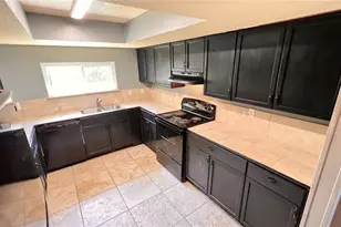 1073 Leeward Dr, Deltona, FL 32738 - Photo 19