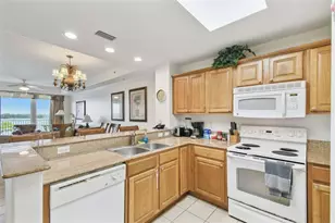 13427 Blue Heron Beach Dr, Orlando, FL 32821 - Photo 21