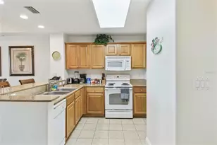 13427 Blue Heron Beach Dr, Orlando, FL 32821 - Photo 19