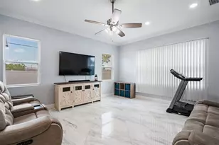 3244 55th Ave N, Saint Petersburg, FL 33714 - Photo 15