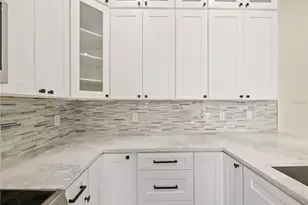 823 La Salle Ave, Orlando, FL 32803 - Photo 35