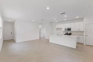 9112 Wildlight Trl, Wildwood, FL 34785 - Photo 3