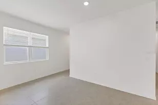 9112 Wildlight Trl, Wildwood, FL 34785 - Photo 15