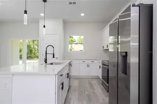 10333 N Halsey Way, Citrus Springs, FL 34434 - Photo 23