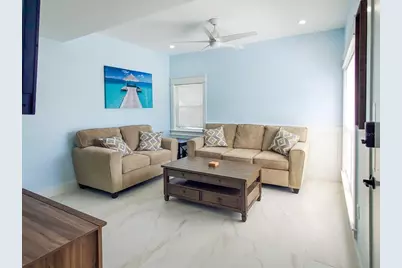 215 Medallion Boulevard #G, Madeira Beach, FL 33708 - Photo 3