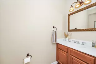 1046 Morris Ave, Orlando, FL 32803 - Photo 19