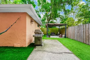 1046 Morris Ave, Orlando, FL 32803 - Photo 47