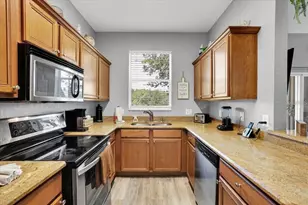 3214 Calabria Ave, Davenport, FL 33897 - Photo 9