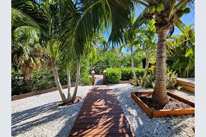 2408 Nassau Street, Sarasota, FL 34231 - Photo 47