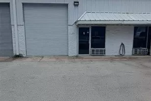 5517 Commerce Dr, Orlando, FL 32839 - Photo 1