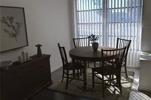 2103 Mantilla Ave, Orlando, FL 32811 - Photo 7