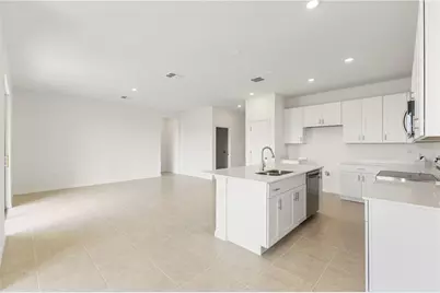 797 Lemon Avenue, Fruitland Park, FL 34731 - Photo 3