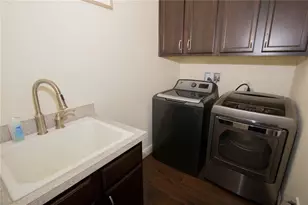 4100 Isle Vista Ave, Belle Isle, FL 32812 - Photo 19